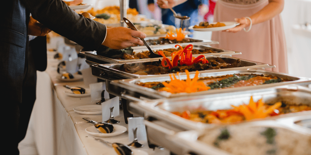 The Ultimate Guide to Do’s and Don’ts of Event Catering